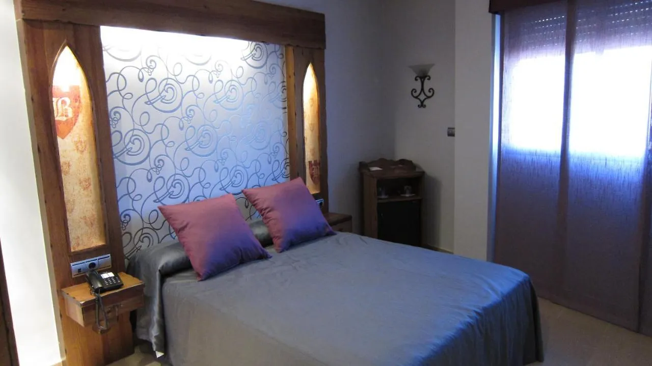 Hotel La Brasa Velez de Benaudalla