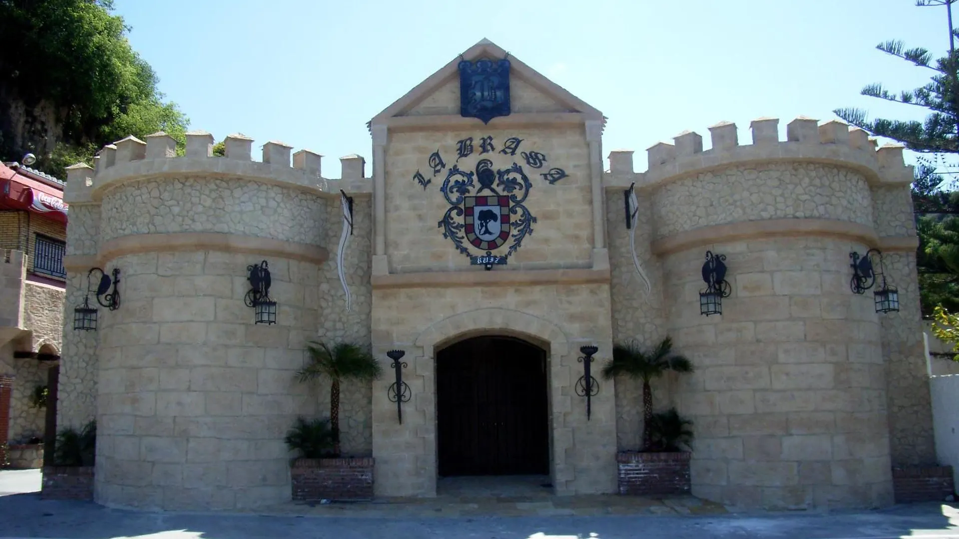 Hotel La Brasa Velez de Benaudalla