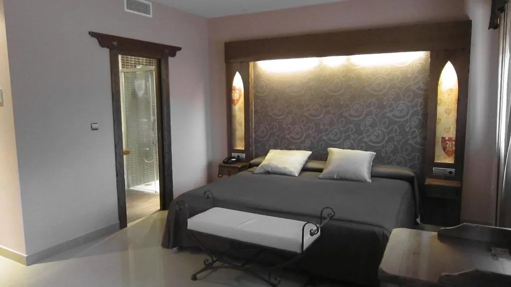 Hotel La Brasa Velez de Benaudalla