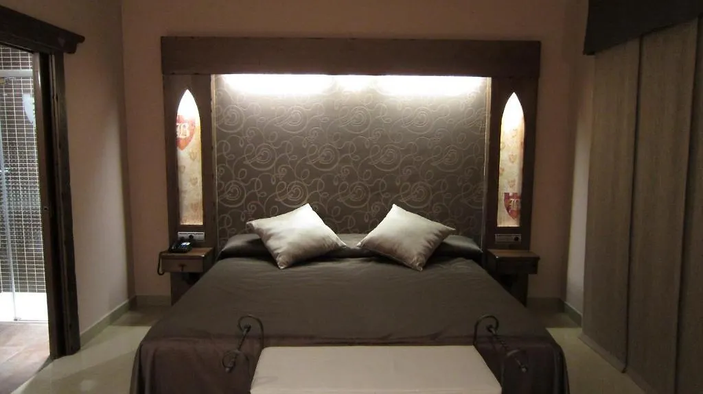 Hotel La Brasa Velez de Benaudalla